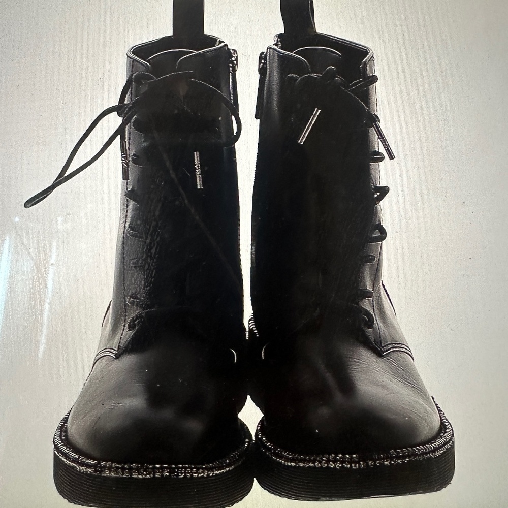 MK leather biker boots